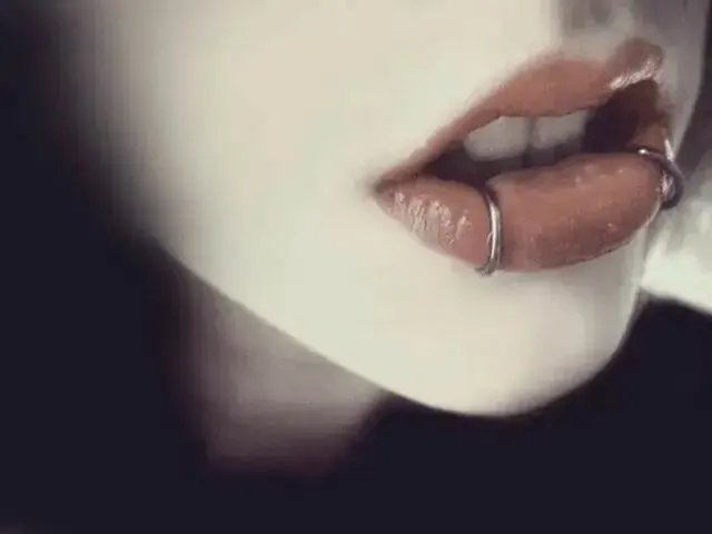 西檬之家如何成为字母圈中的女王?探索权力与臣服的秘密 一